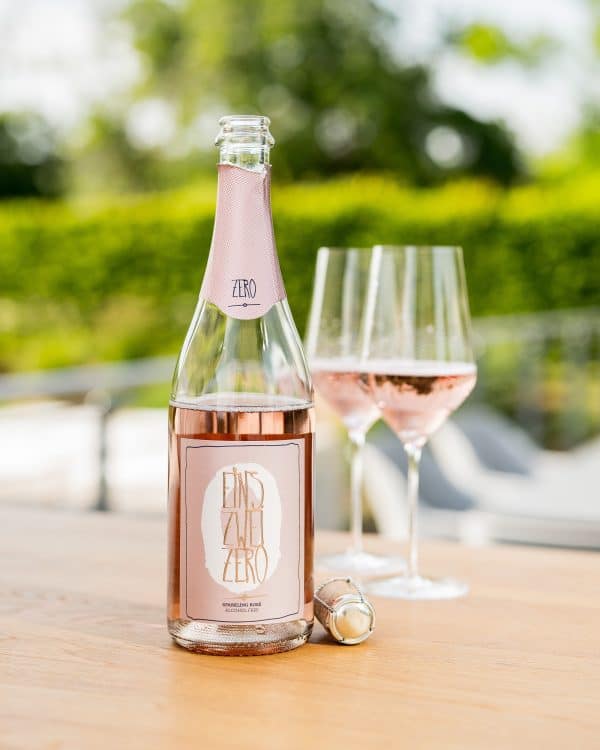 EINS ZWEI ZERO 750ml Non-alcoholic Rose DUO Pack 1+1 - Image 2