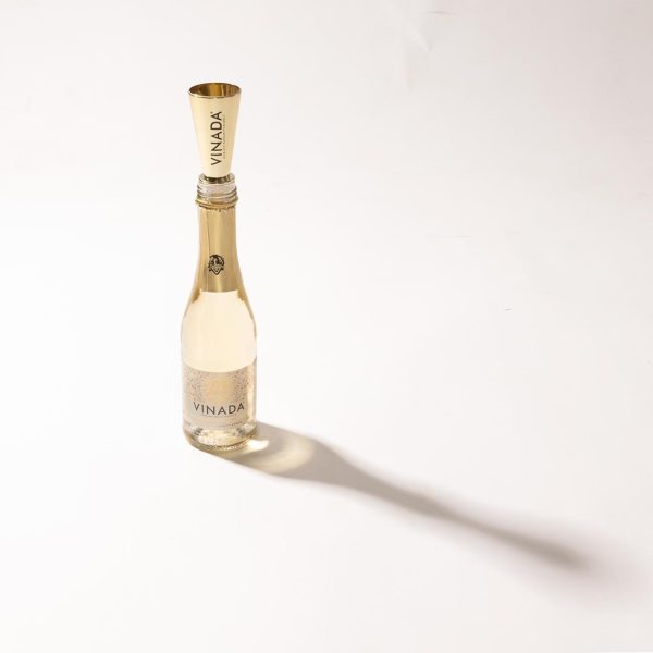 NEW! VINADA Full Experience Non-alcoholic Gift Box - Image 3