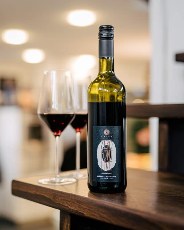 ZERO POINT FIVE - Non-alcoholic Cabernet Sauvignon, 750 ml. - Image 2