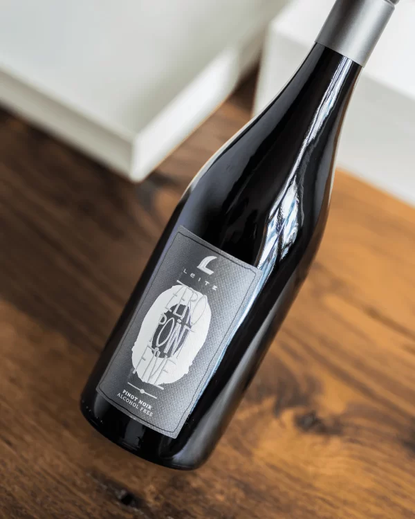 ZERO POINT FIVE - Non-alcoholic Pinot Noir, 750 ml. - Image 4